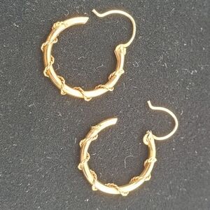 14k Gold Twist Hoop Earrings
